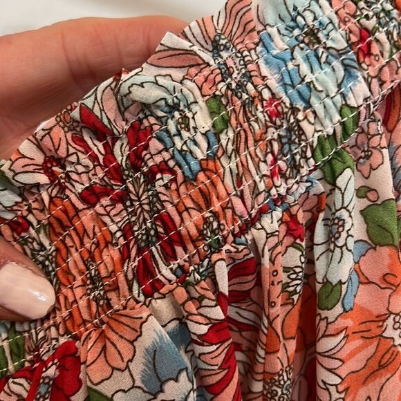 UMGEE Red and Pink Floral Off the Shoulder  Hi/lo top with smocking-like new! - Picture 11 of 15